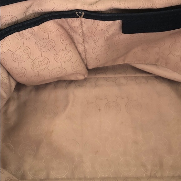 Michael Kors Bag - Picture 6 of 7